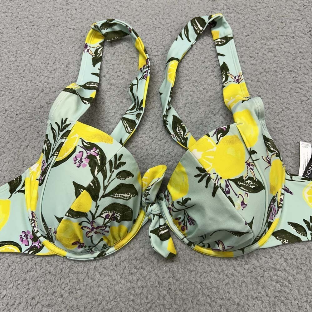 Adore Me Bikini Top 36DD Large Underwire Floral Padded Halter Swim Top Swimwear
